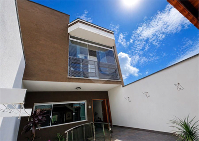 Sobrado, 3 quartos, 111 m² - Foto 1