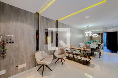 Casa, 3 quartos, 288 m² - Foto 2