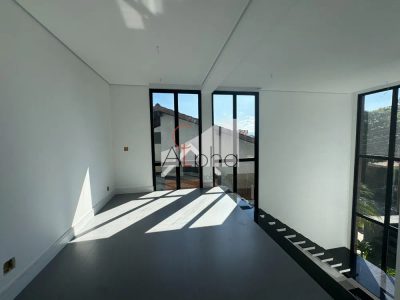 Sobrado, 4 quartos, 437 m² - Foto 2