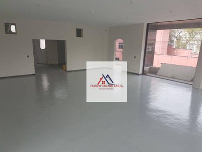 Loja-Salão, 700 m² - Foto 1
