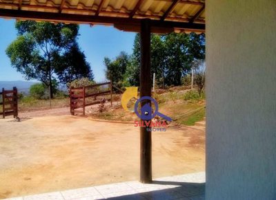 Sítio, 4 quartos, 1000 m² - Foto 2