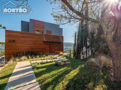 Casa, 5 quartos, 580 m² - Foto 1