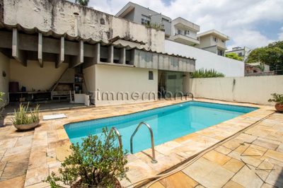Casa, 3 quartos, 213 m² - Foto 1