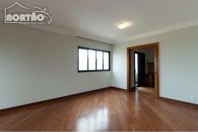 Casa, 3 quartos, 163 m² - Foto 1