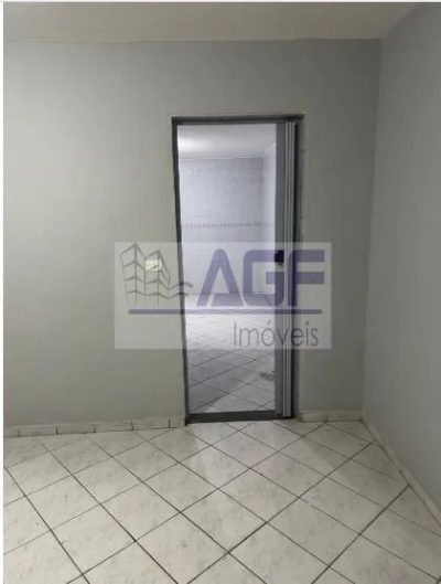 Casa, 1 quarto, 10 m² - Foto 3