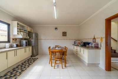Casa, 4 quartos, 346 m² - Foto 2