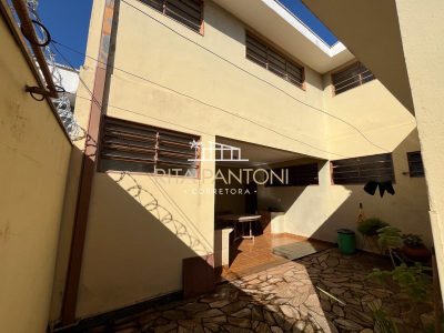Casa, 3 quartos, 228 m² - Foto 4
