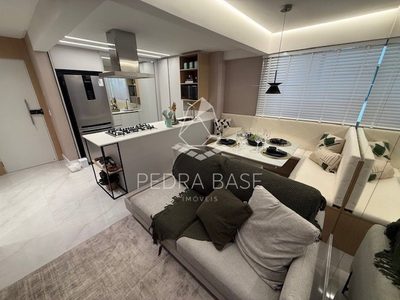 Apartamento, 2 quartos, 70 m² - Foto 1