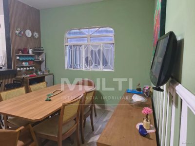 Casa, 3 quartos, 230 m² - Foto 4