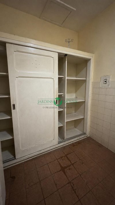 Casa, 6 quartos, 250 m² - Foto 2