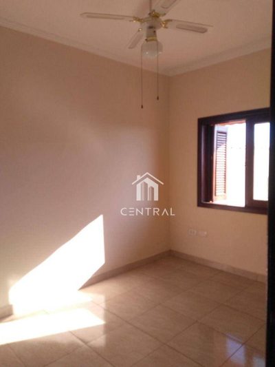 Casa, 3 quartos, 212 m² - Foto 3