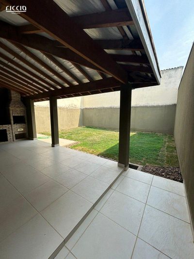 Casa, 3 quartos, 192 m² - Foto 2