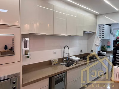 Apartamento, 3 quartos, 75 m² - Foto 1