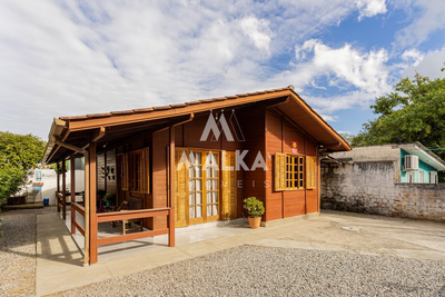Casa, 3 quartos, 68 m² - Foto 1