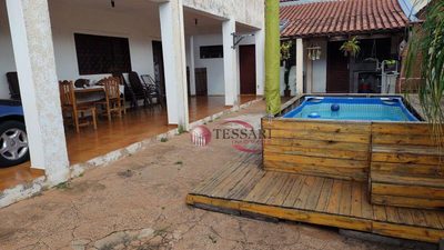 Casa, 3 quartos, 200 m² - Foto 1