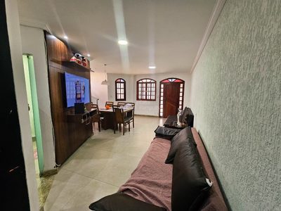 Casa, 3 quartos, 242 m² - Foto 3