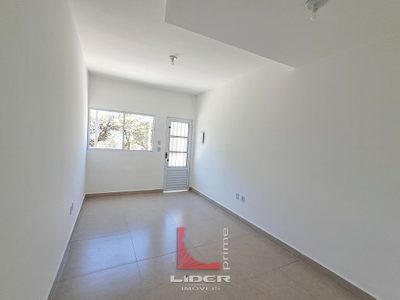 Casa, 2 quartos, 57 m² - Foto 1