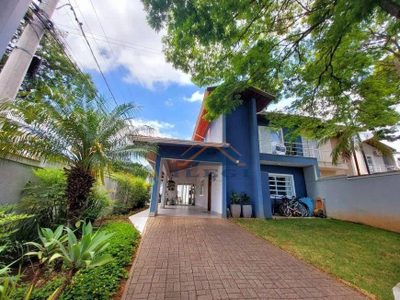Casa, 3 quartos, 182 m² - Foto 1