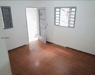 Casa, 2 quartos, 30 m² - Foto 1