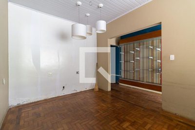Casa, 4 quartos, 250 m² - Foto 1