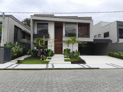 Casa, 6 quartos, 480 m² - Foto 1