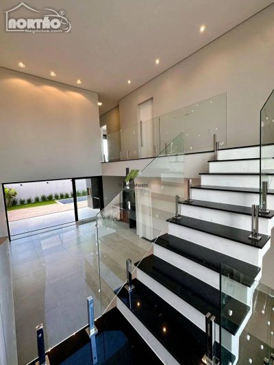 Casa, 5 quartos, 200 m² - Foto 4