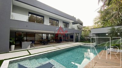 Casa, 6 quartos, 713 m² - Foto 1