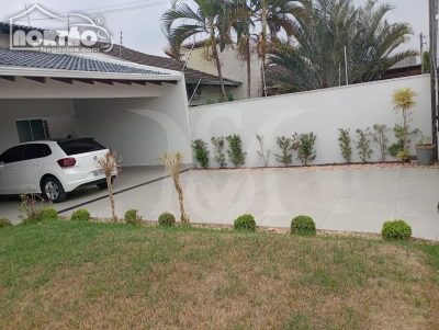 Casa, 3 quartos, 239 m² - Foto 2