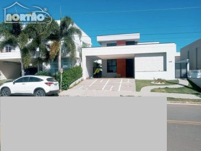 Casa, 5 quartos, 150 m² - Foto 1