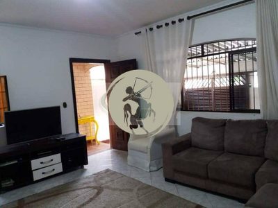 Casa, 3 quartos, 174 m² - Foto 2