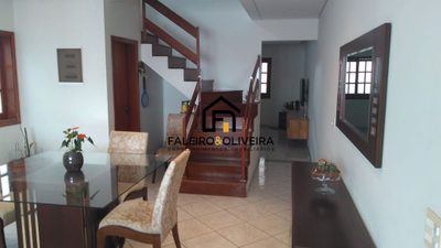 Casa, 3 quartos, 210 m² - Foto 2