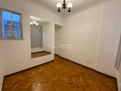 Apartamento, 1 quarto, 48 m² - Foto 2