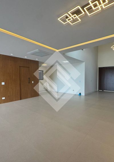 Casa, 4 quartos, 335 m² - Foto 2