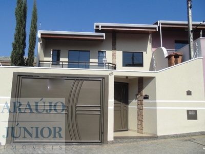Casa, 3 quartos, 150 m² - Foto 1