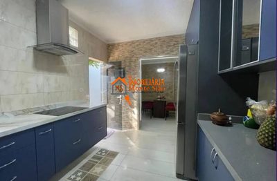 Sobrado, 3 quartos, 302 m² - Foto 5