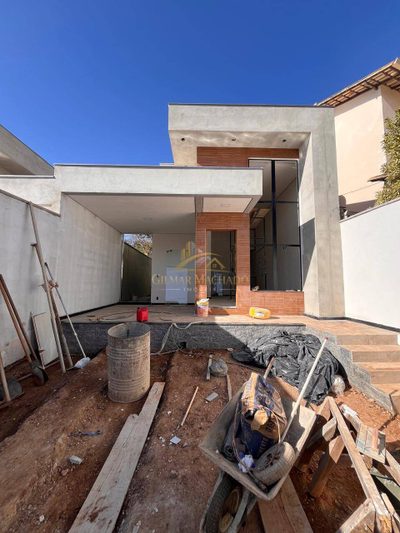Casa, 2 quartos, 88 m² - Foto 1