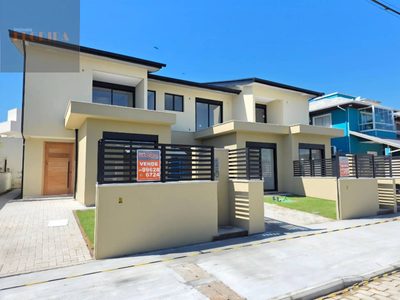 Casa, 4 quartos, 133 m² - Foto 1