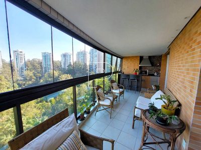 Apartamento, 4 quartos, 192 m² - Foto 1