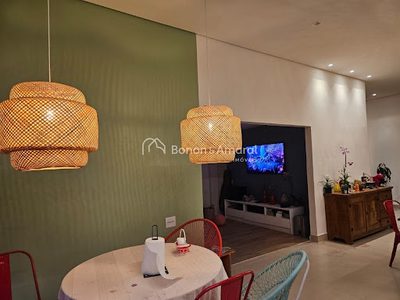 Casa, 3 quartos, 194 m² - Foto 2
