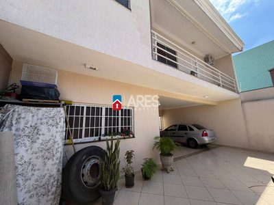 Casa, 3 quartos, 270 m² - Foto 3
