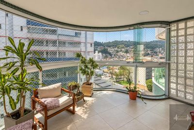 Apartamento, 3 quartos, 129 m² - Foto 2
