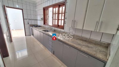 Casa, 3 quartos, 210 m² - Foto 4