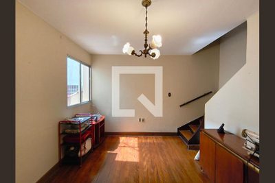 Casa, 4 quartos, 160 m² - Foto 1