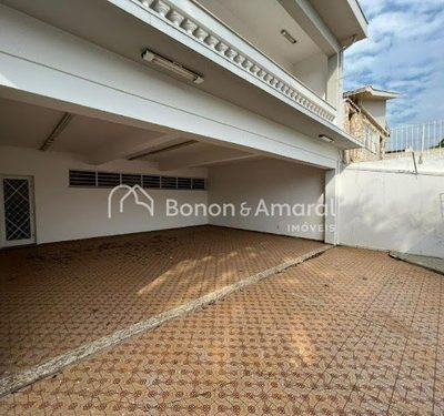 Casa, 3 quartos, 330 m² - Foto 1