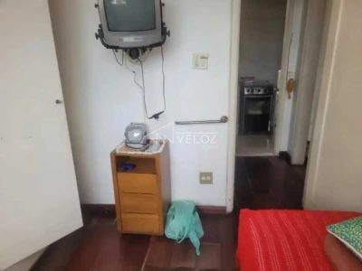 Apartamento, 1 quarto, 31 m² - Foto 2