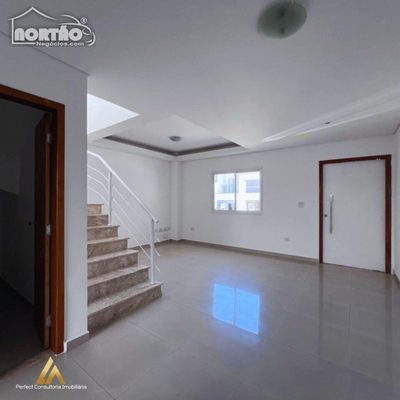 Casa, 4 quartos, 119 m² - Foto 1