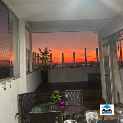 Cobertura, 3 quartos, 235 m² - Foto 2