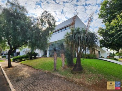 Sobrado, 6 quartos, 760 m² - Foto 2