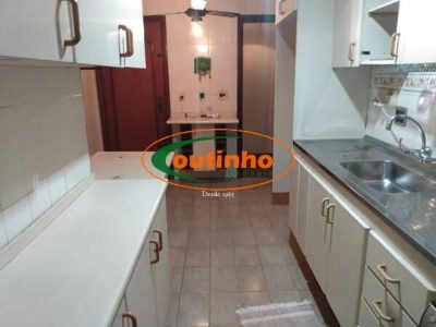 Apartamento, 3 quartos, 134 m² - Foto 2