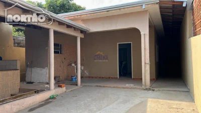 Casa, 3 quartos, 182 m² - Foto 1